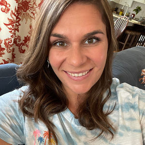 Meet your Posher, Marisa